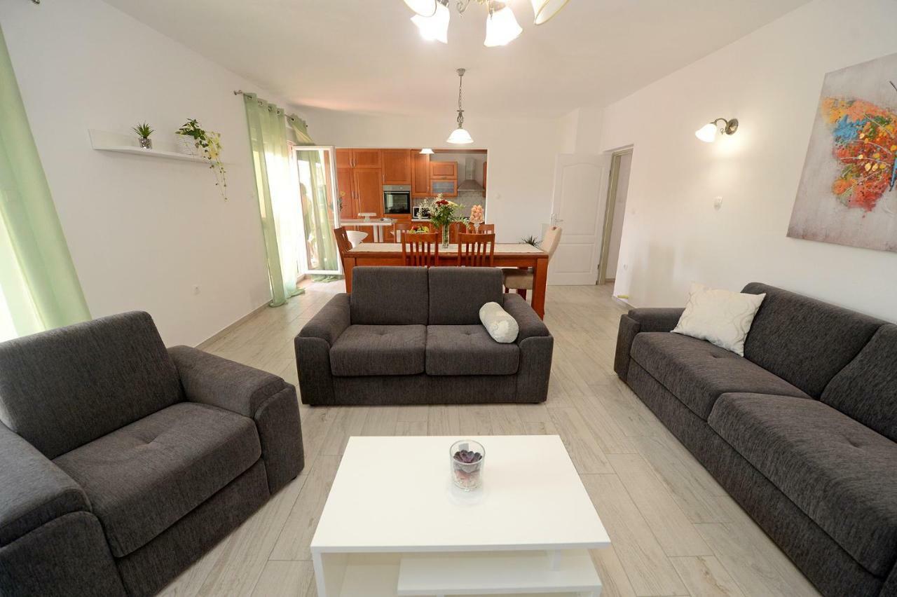 Apartman Adriana Zadar Exterior foto